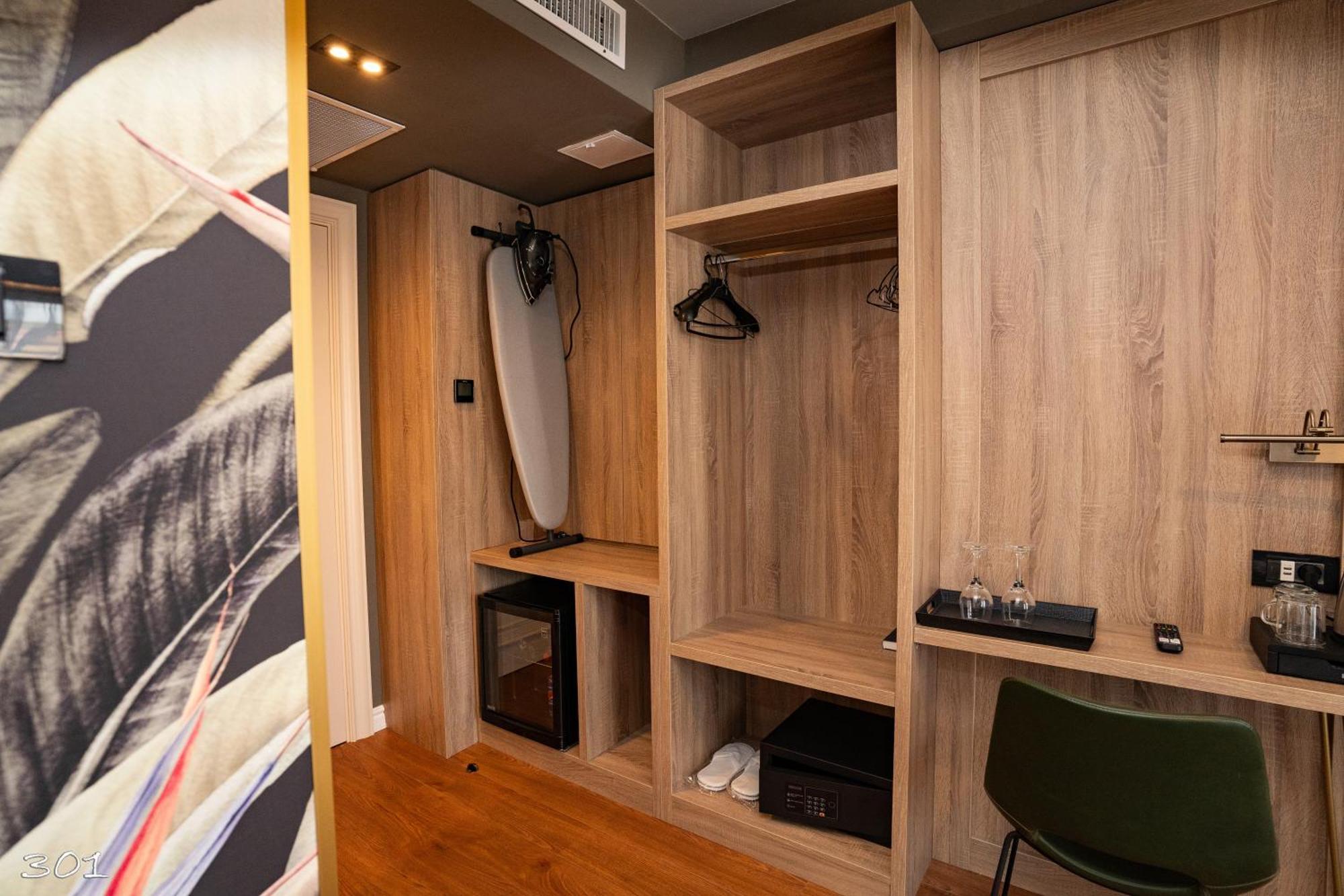 Cosmopolita Boutique Hotel Timişoara Eksteriør bilde