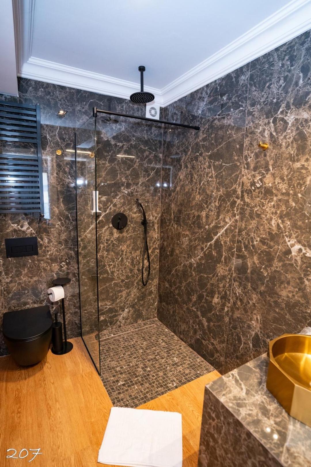 Cosmopolita Boutique Hotel Timişoara Eksteriør bilde