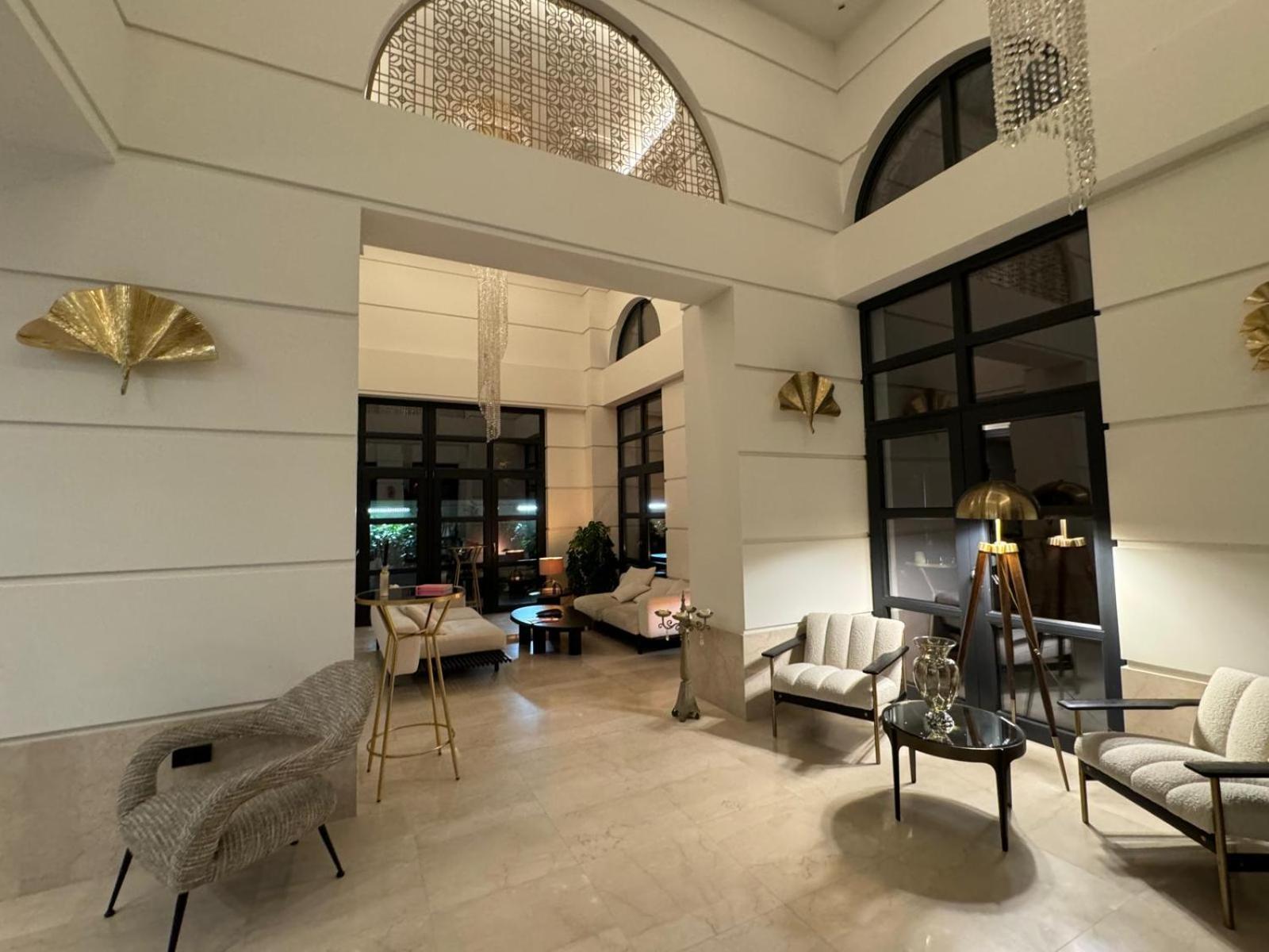 Cosmopolita Boutique Hotel Timişoara Eksteriør bilde