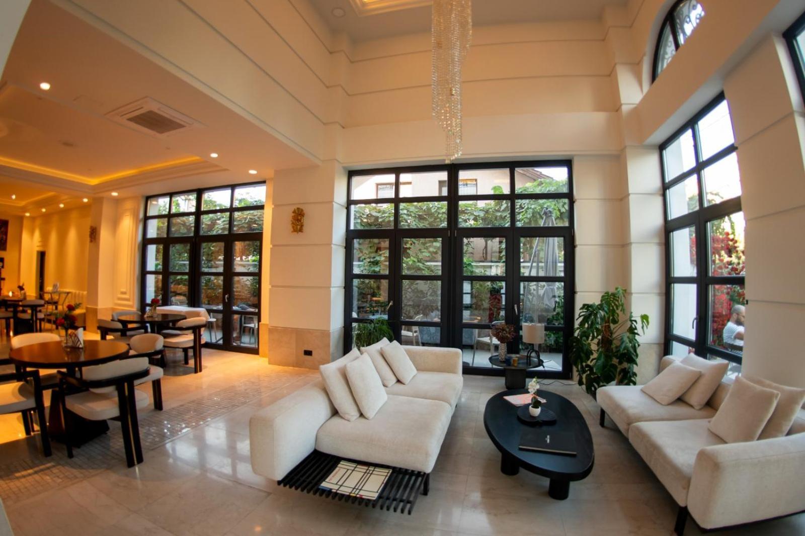 Cosmopolita Boutique Hotel Timişoara Eksteriør bilde